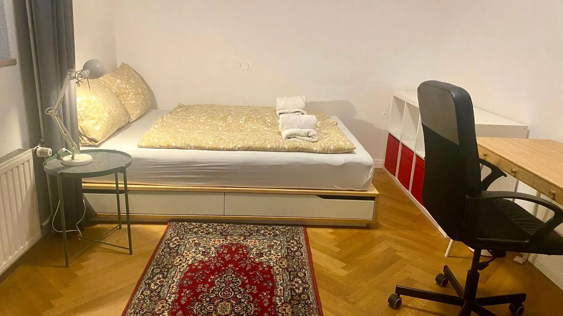 Homestay Zimmer In Der Maxvorstadt Mit Gemeinschaftsbad Munich