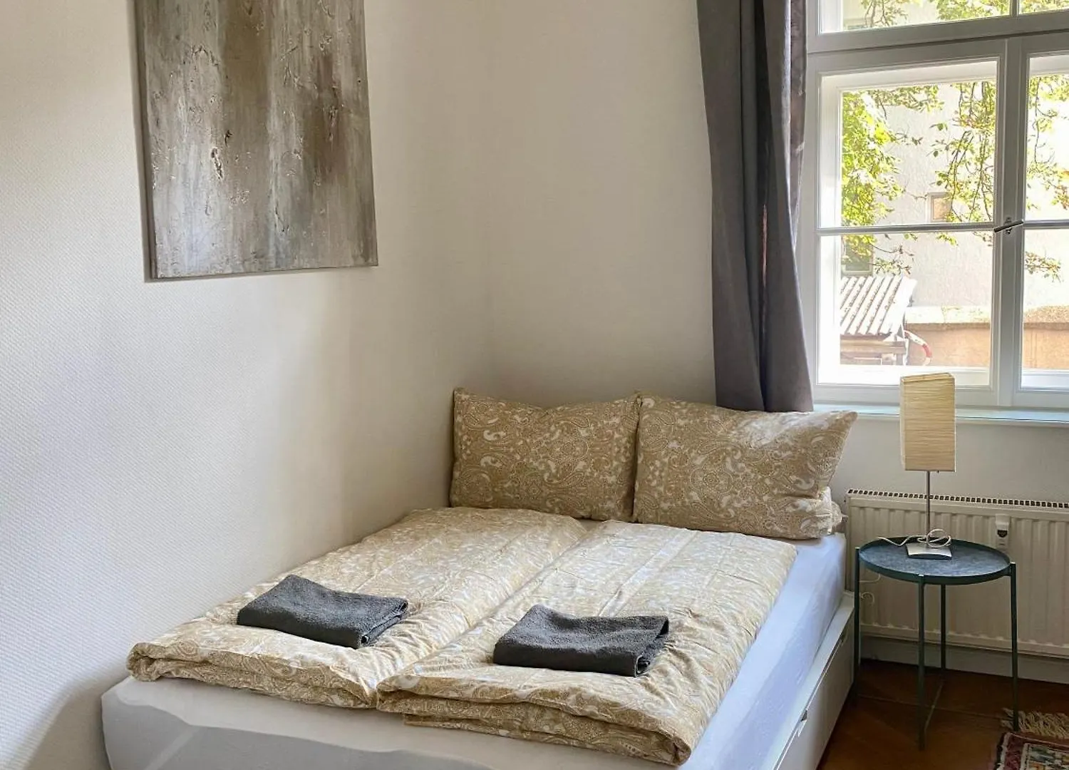 Zimmer In Der Maxvorstadt Mit Gemeinschaftsbad Munich Germany